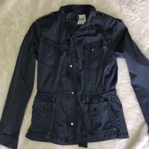 Dark gray/blue light jacket